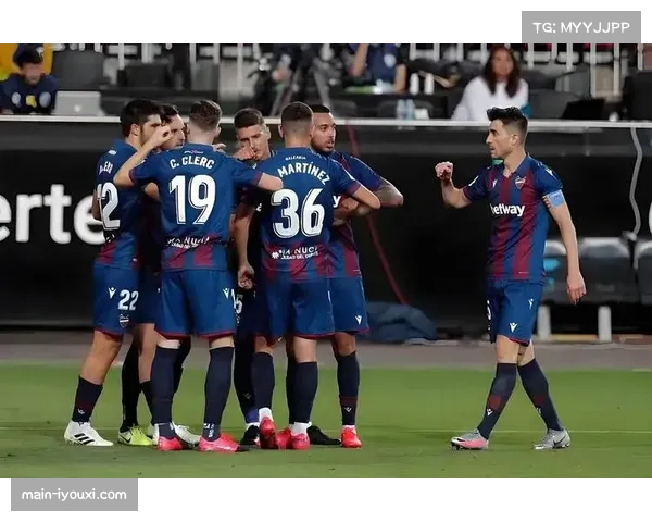 奥维耶多0-0闷平巴列卡诺 十人作战双方各取一分